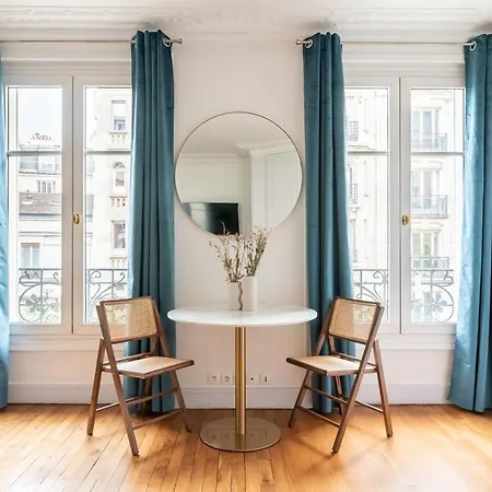 Appartement Proche Gare Montparnasse - Convention Parijs